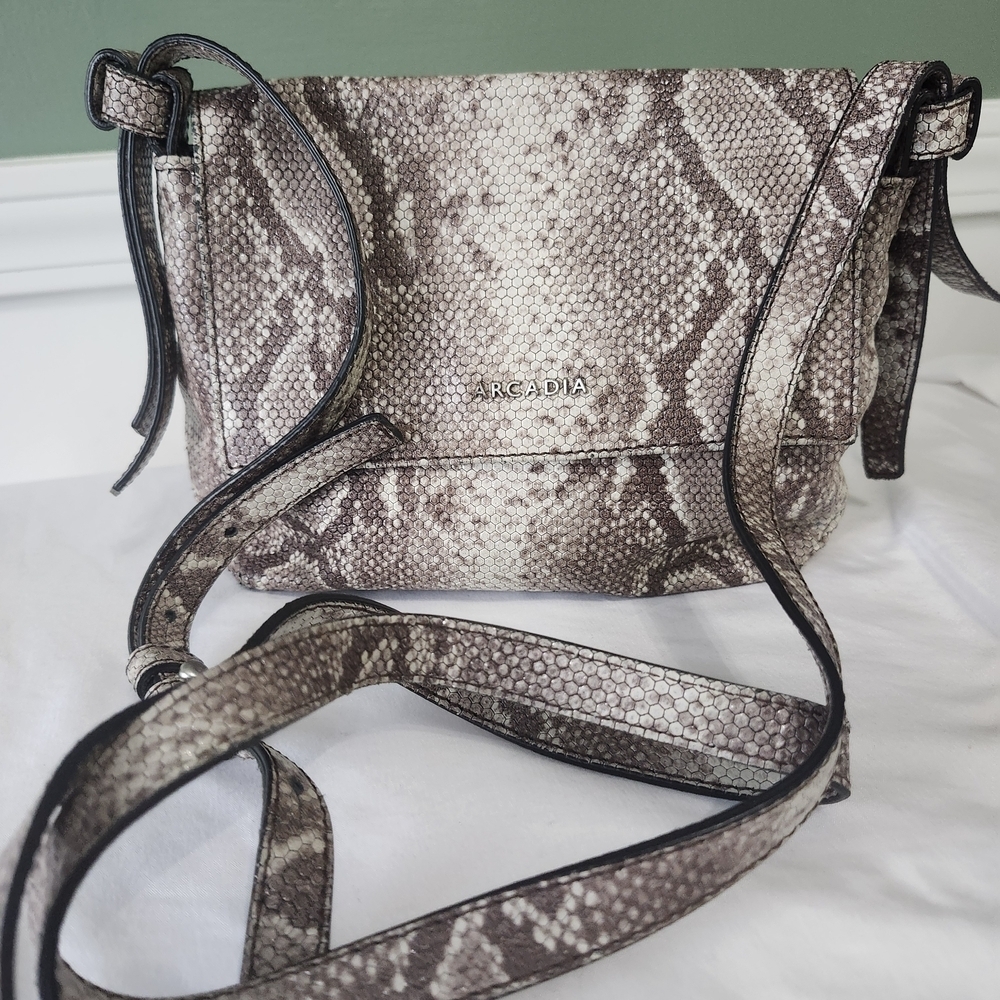 Arcadia Taupe and Cream Snake Print Crossbody Bag